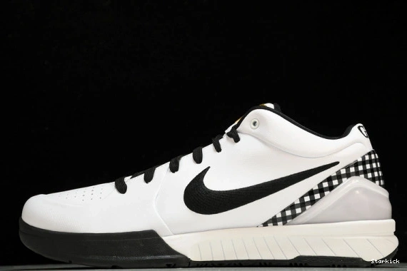  Gigi Mambacita  Kobe 4 Nike FJ9363-100 Protro 0924